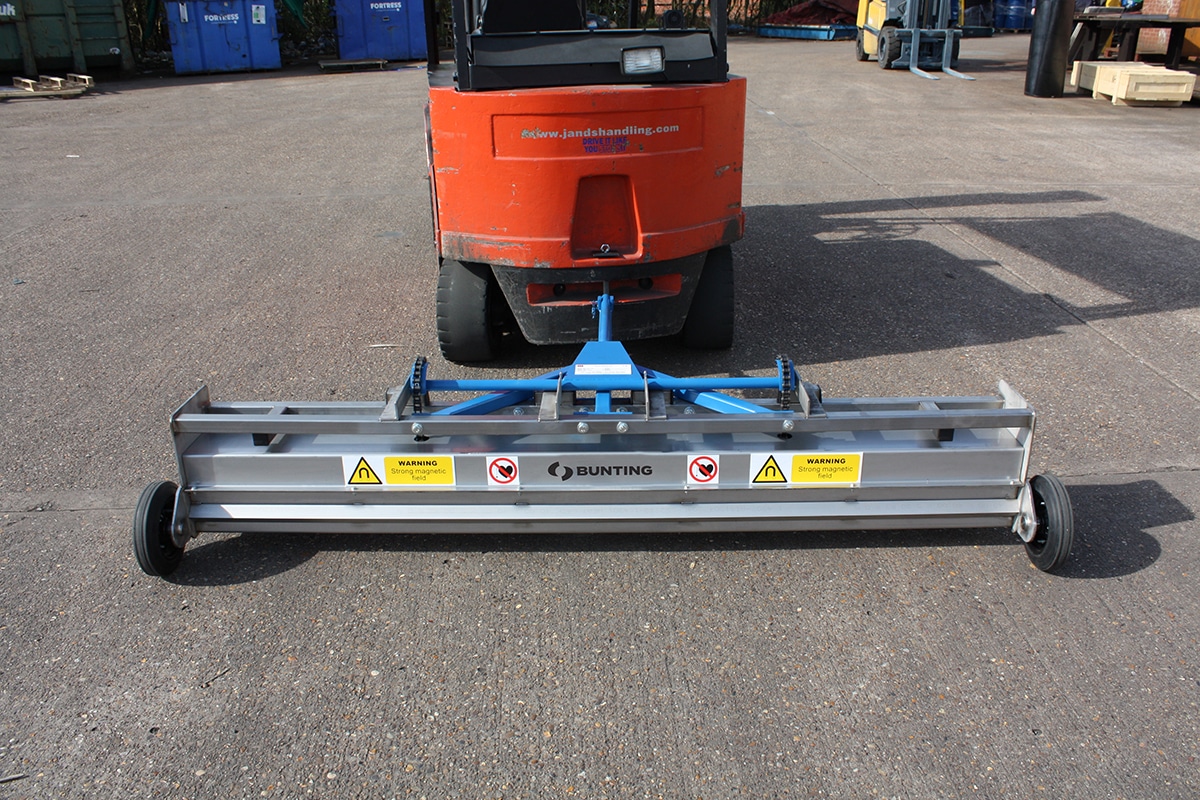 Bunting_Towable Forklift Sweeper